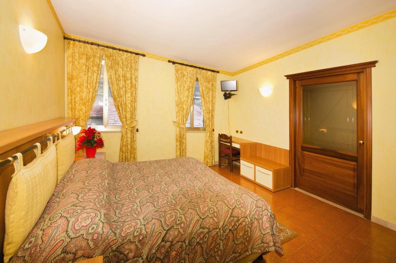 Albergo Ponte Di Nava Ormea Екстериор снимка